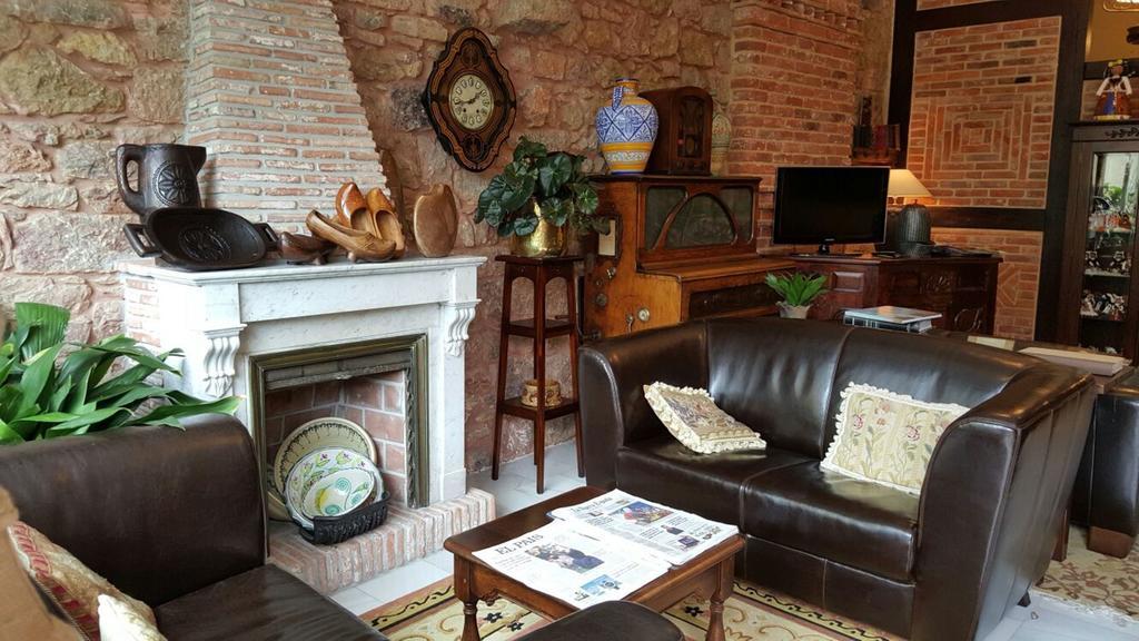 Apartamentos La Pontiga *** Инфьесто Экстерьер фото