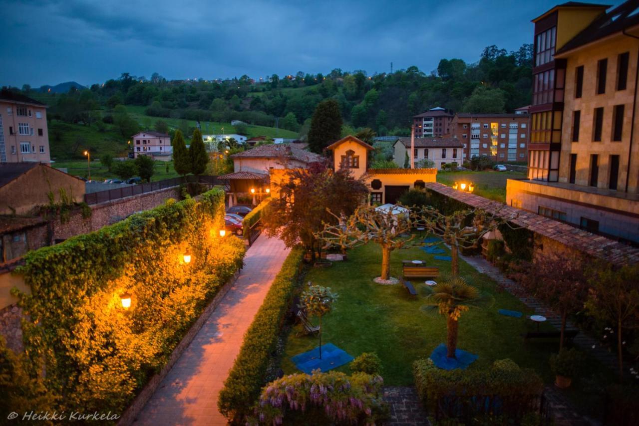 Apartamentos La Pontiga *** Инфьесто Экстерьер фото